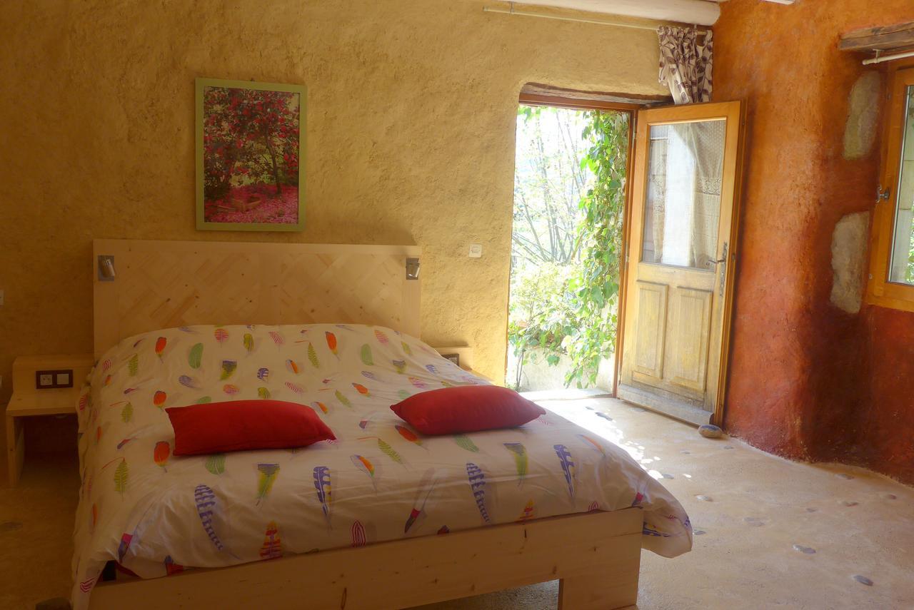 Bed and Breakfast La Colline Bleue Бан Экстерьер фото